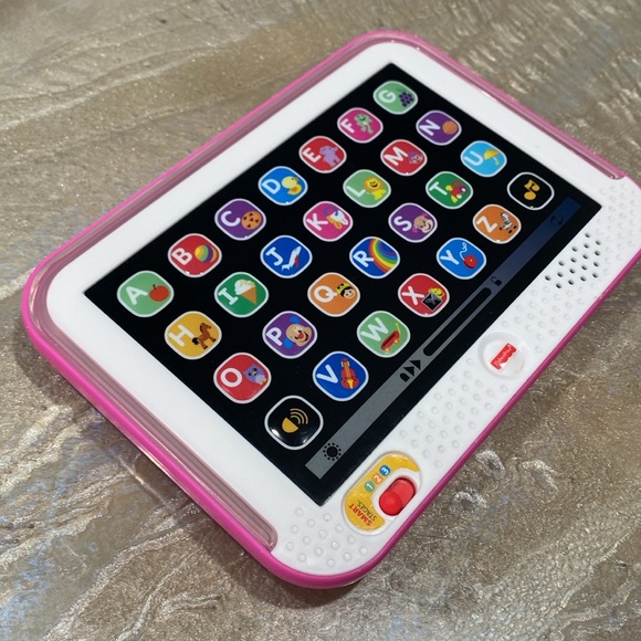 Fisher Price Laugh & Learn Smart Stages Tablet with 3x AAA Batteries included - Picture 6 of 10